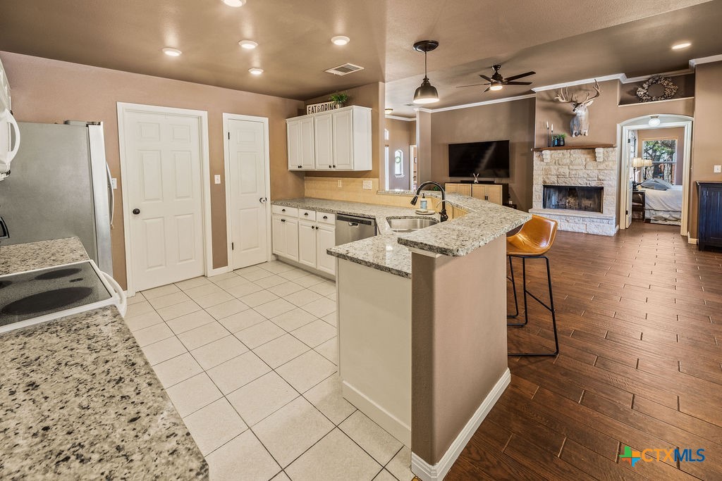 10 Long Bow Lane Property Photo 15