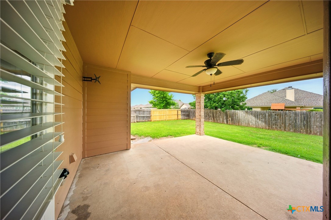 412 Coventry Drive Property Photo 26