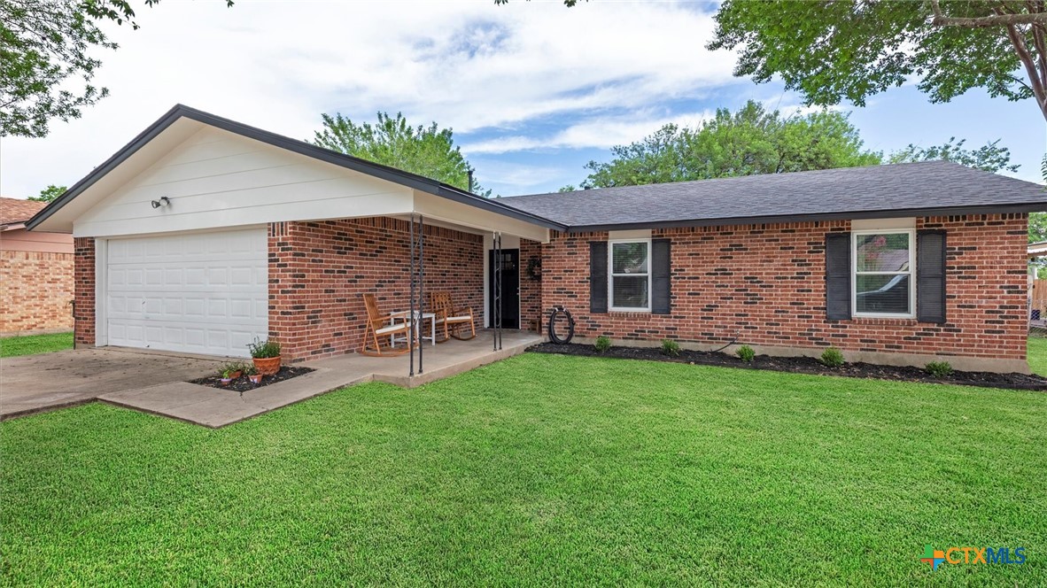 1406 Shannon Circle Property Photo 4