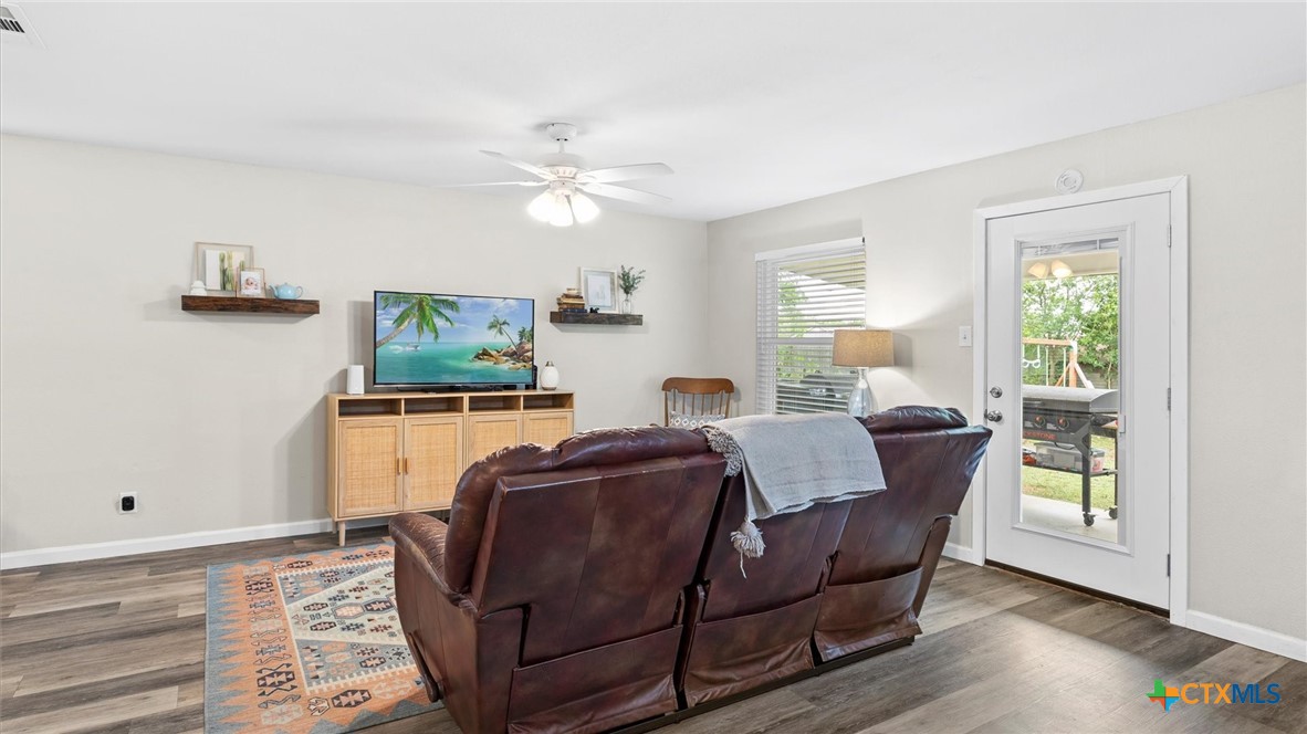 1406 Shannon Circle Property Photo 15