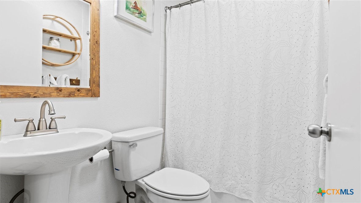 1406 Shannon Circle Property Photo 24