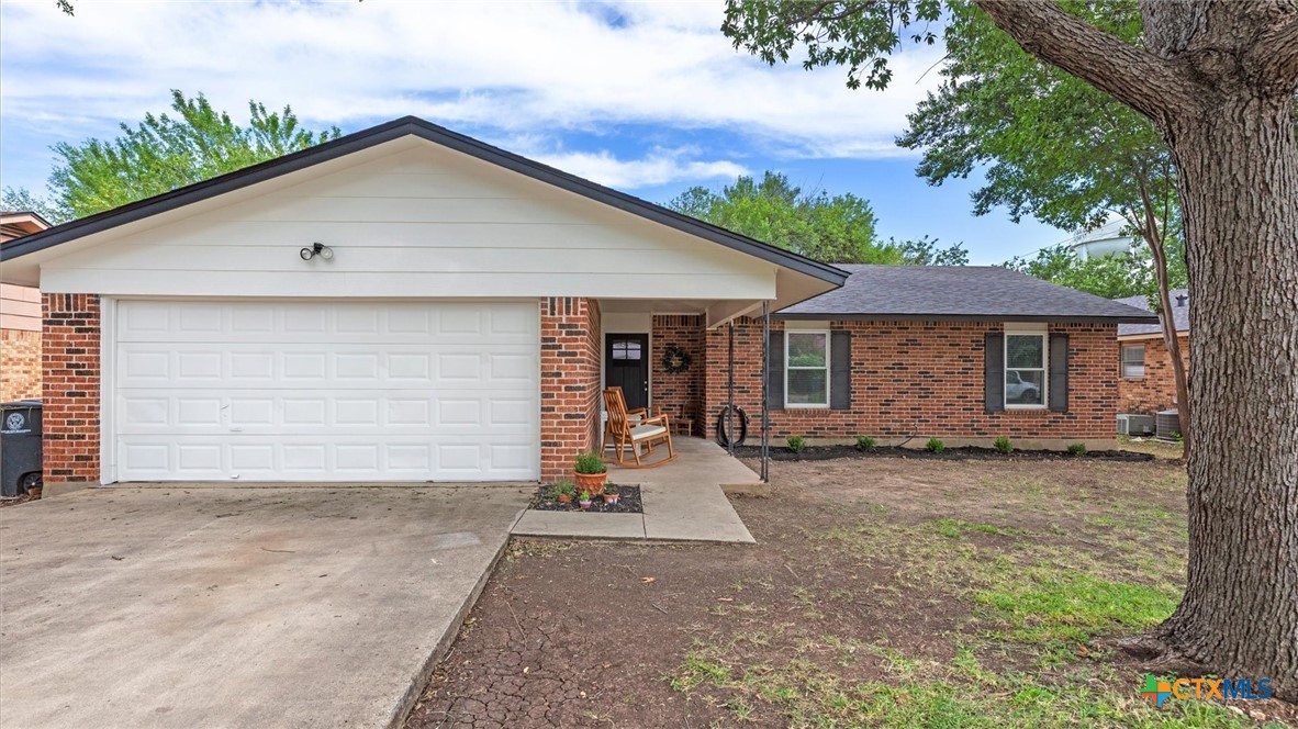 1406 Shannon Circle Property Photo 28