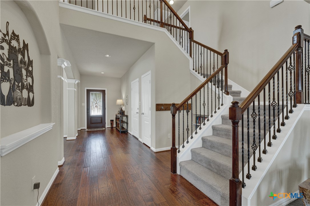 6333 Iris Run Property Photo 7