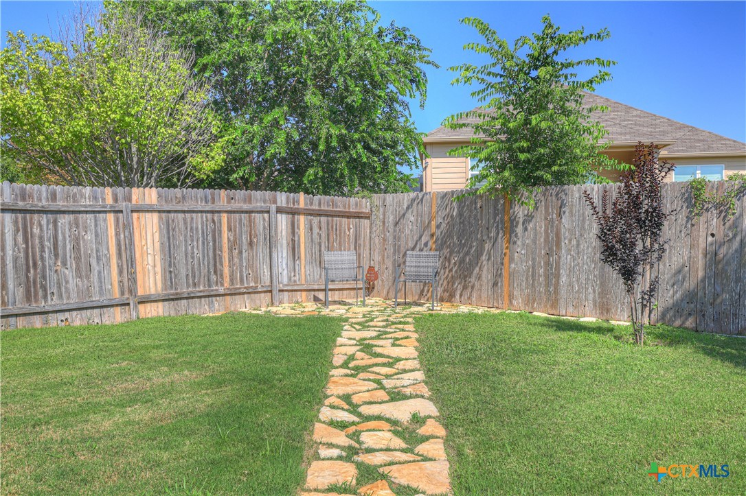6333 Iris Run Property Photo 46
