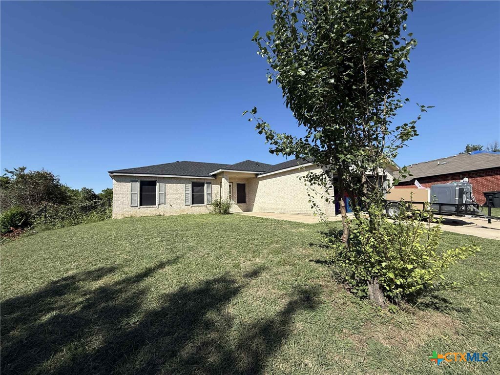 3104 Viewcrest Drive Property Photo 1