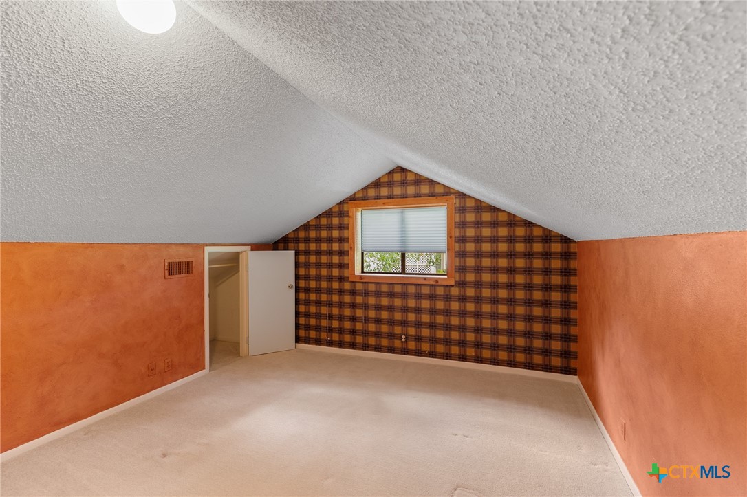 2820 Aurora Property Photo 32