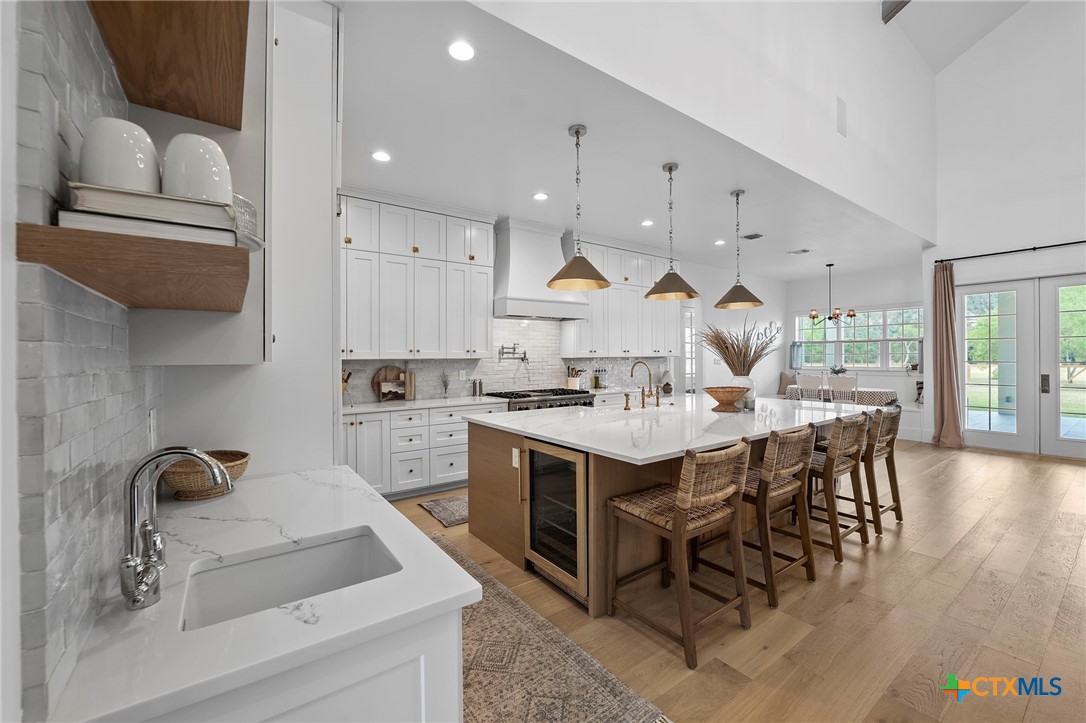 807 Wade Road Property Photo