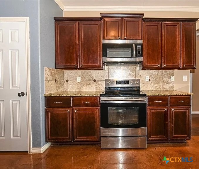 4910 Bronze Drive Property Photo 10