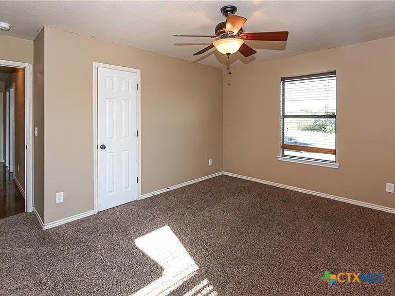4910 Bronze Drive Property Photo 16