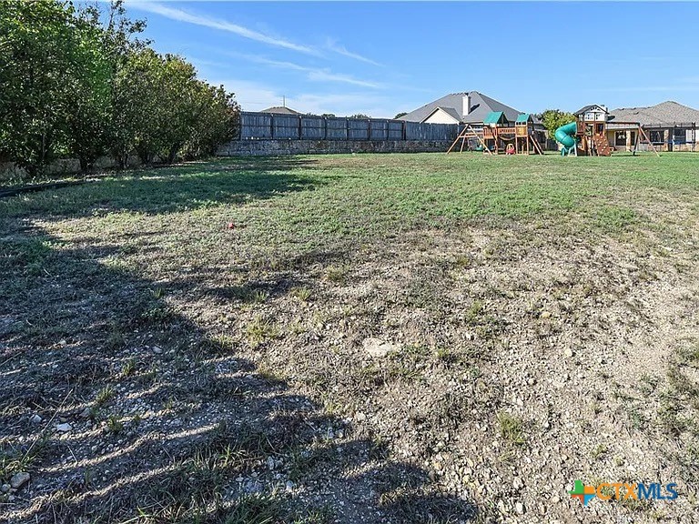4910 Bronze Drive Property Photo 22