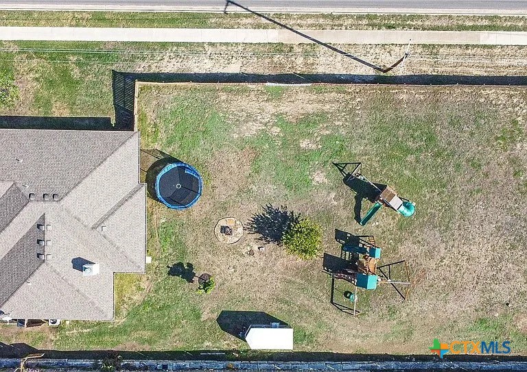 4910 Bronze Drive Property Photo 23
