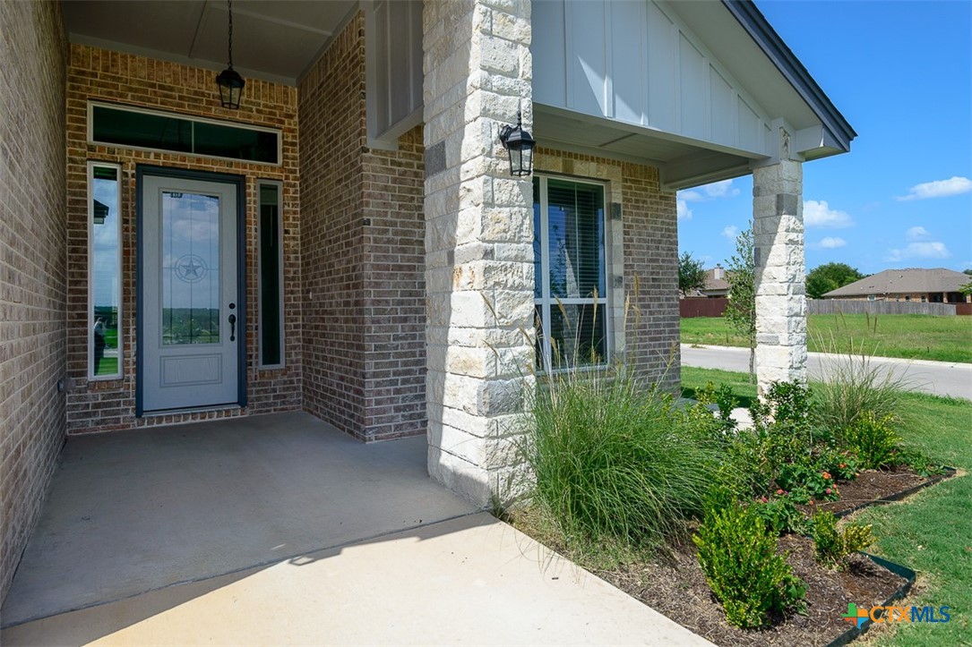 1002 Winchester Drive Property Photo 40
