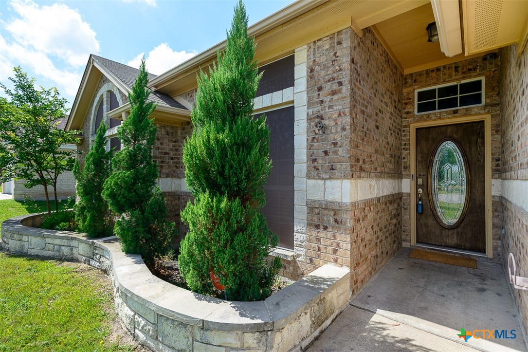 1127 Chaucer Lane Property Photo 43