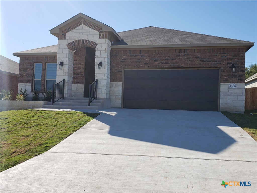 5906 Blackstone Drive Property Photo 1