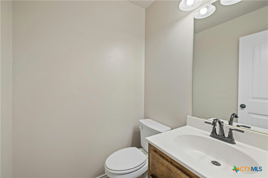912 Damascus Drive Property Photo 13