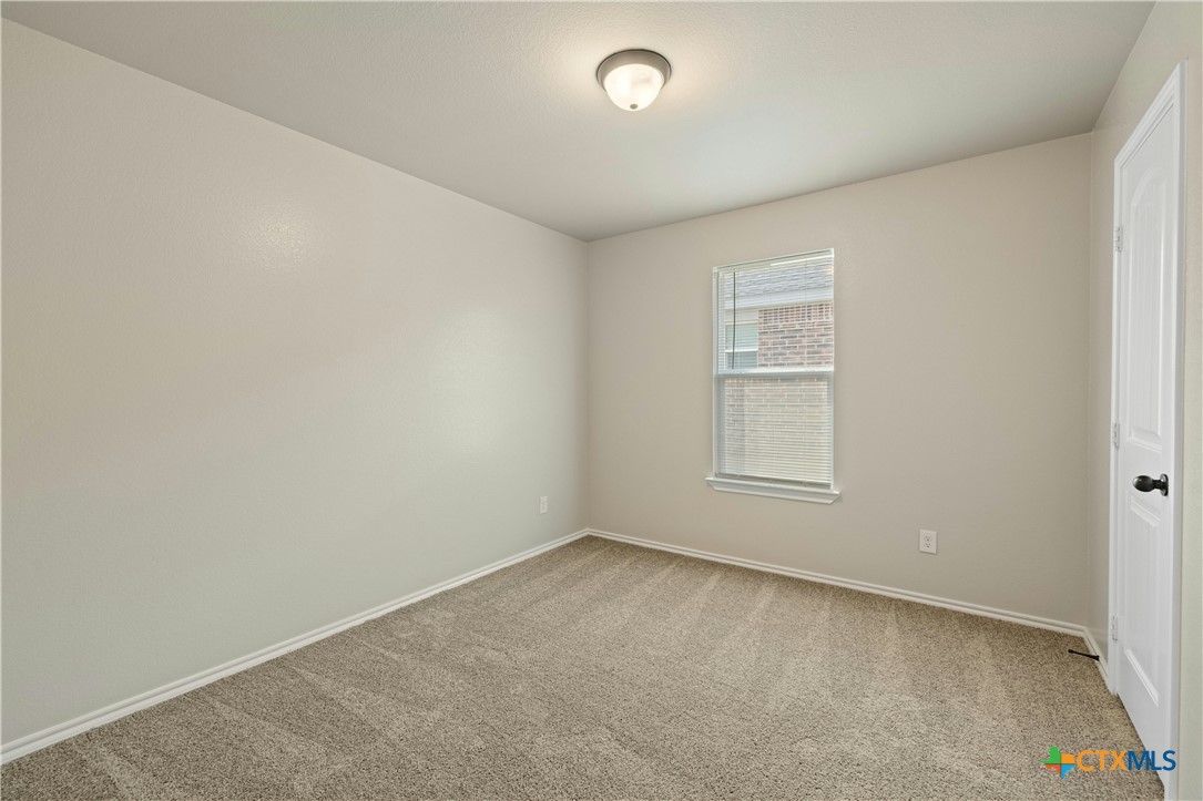 912 Damascus Drive Property Photo 14