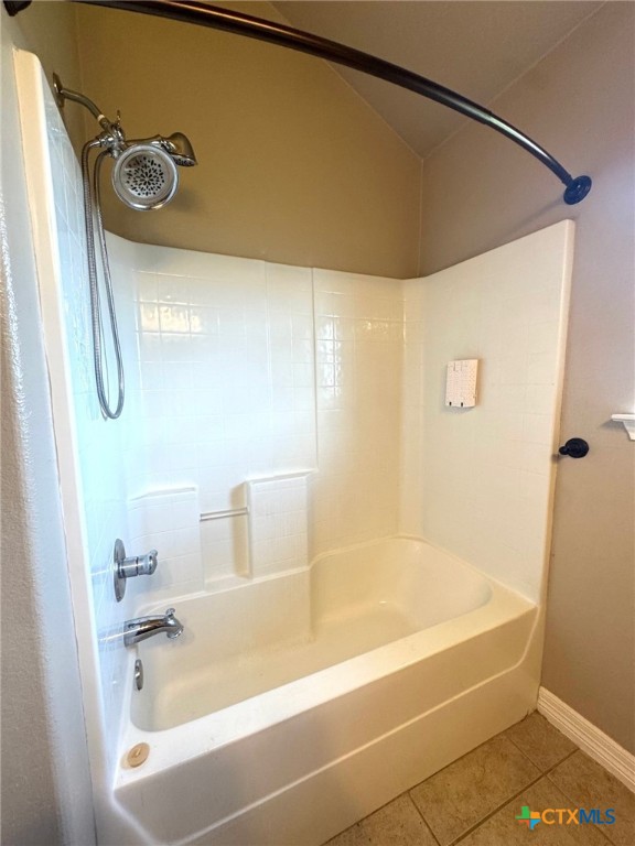301 Winston Drive Property Photo 17