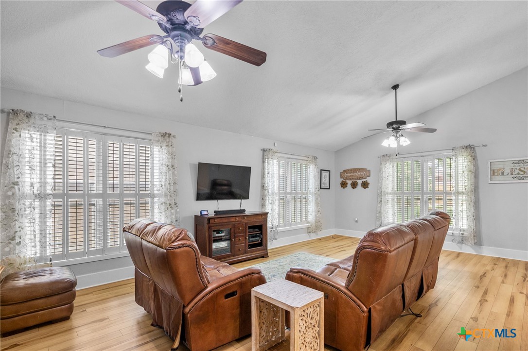 602 Chimney Rock Drive Property Photo 3