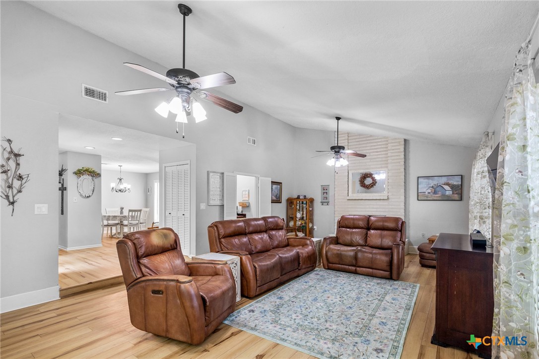 602 Chimney Rock Drive Property Photo 4