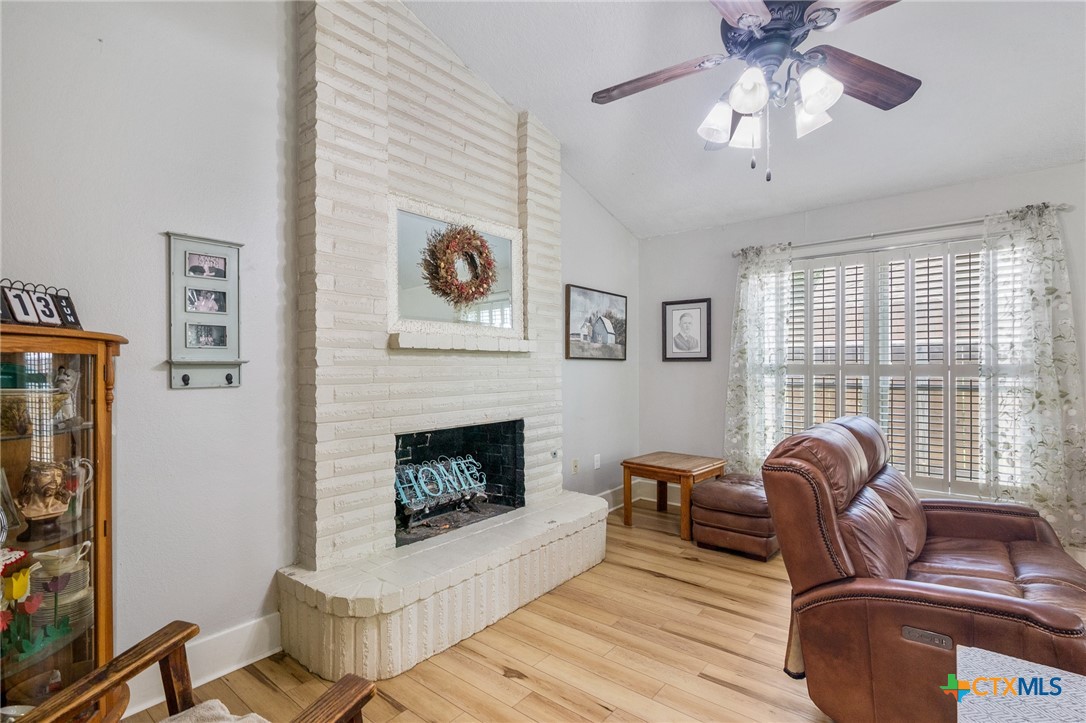 602 Chimney Rock Drive Property Photo 6