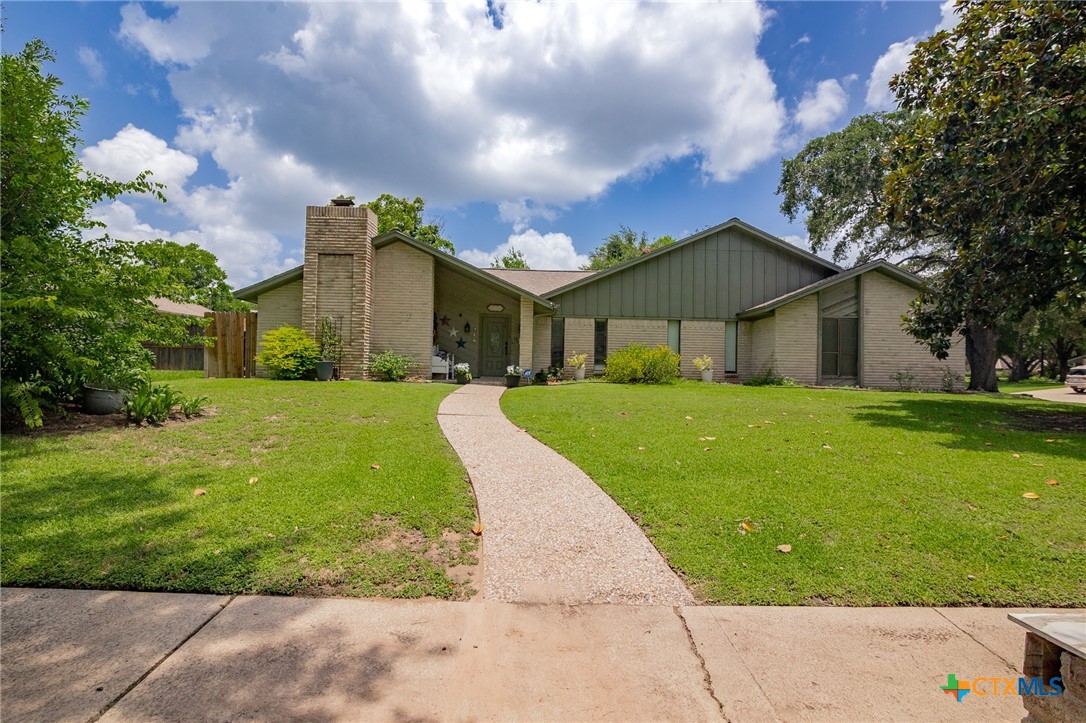 602 Chimney Rock Drive Property Photo 33