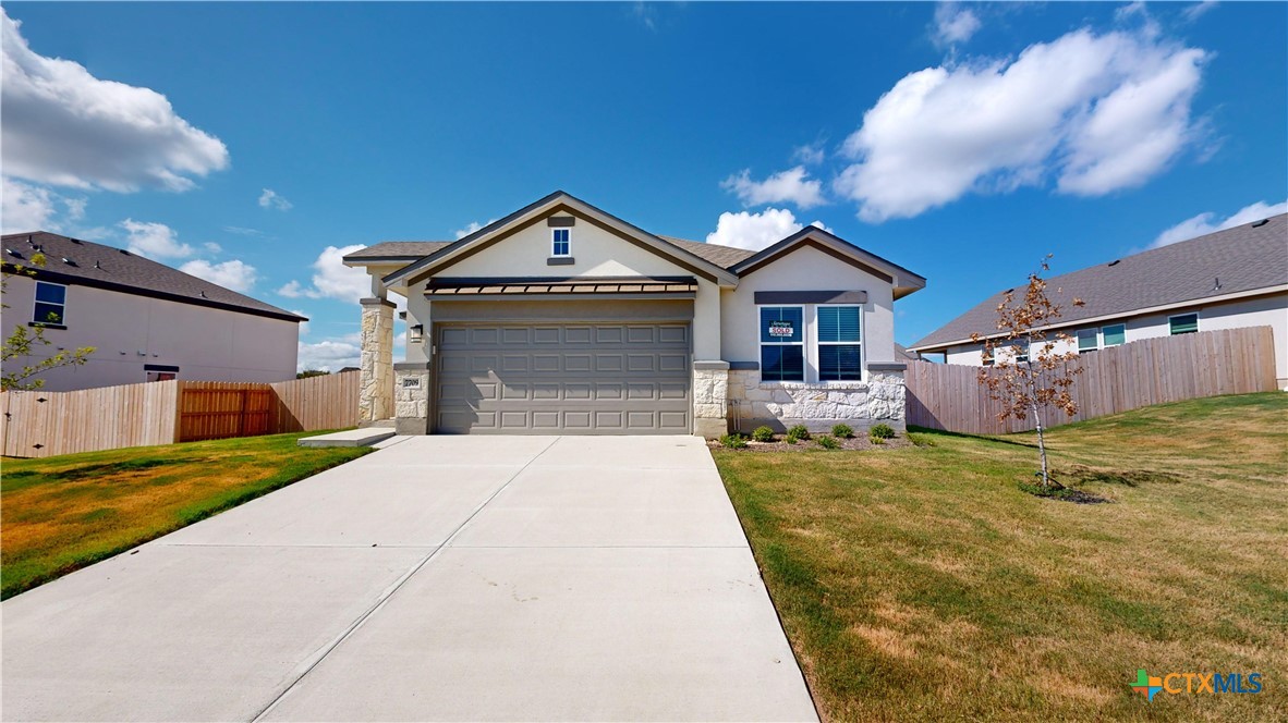 609 Waylon Property Photo 1