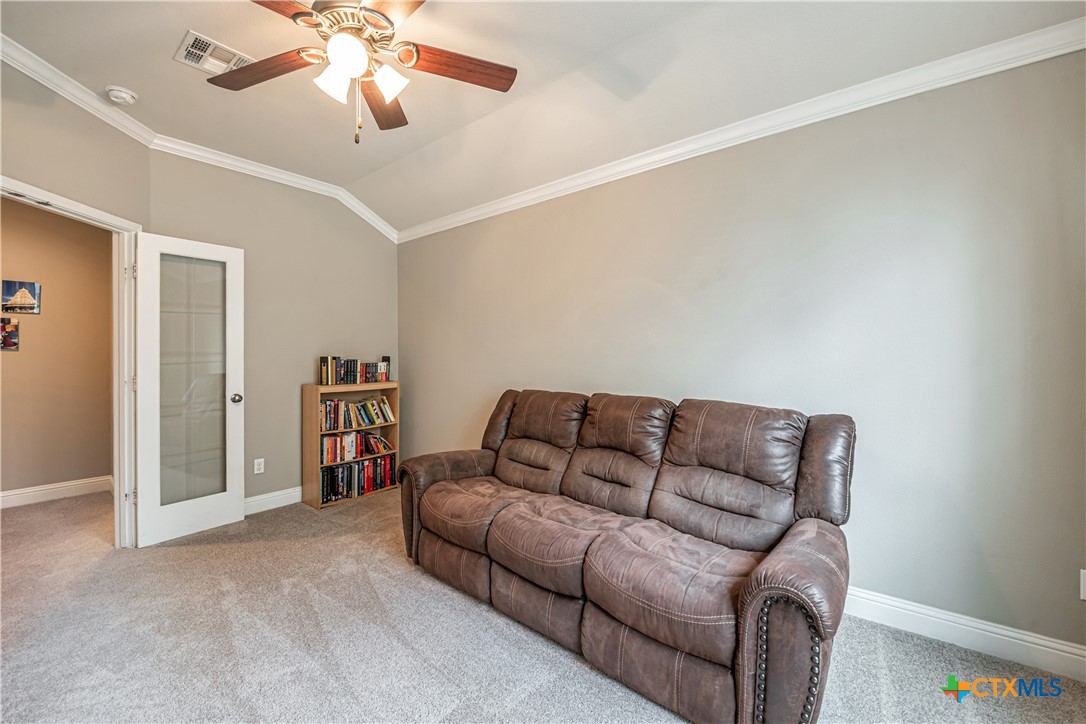 822 Old World Drive Property Photo 12