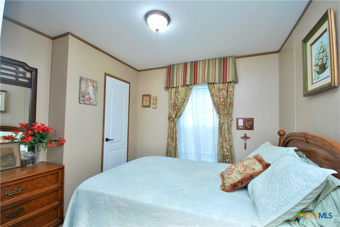 12604 State Highway 95 Property Photo 34