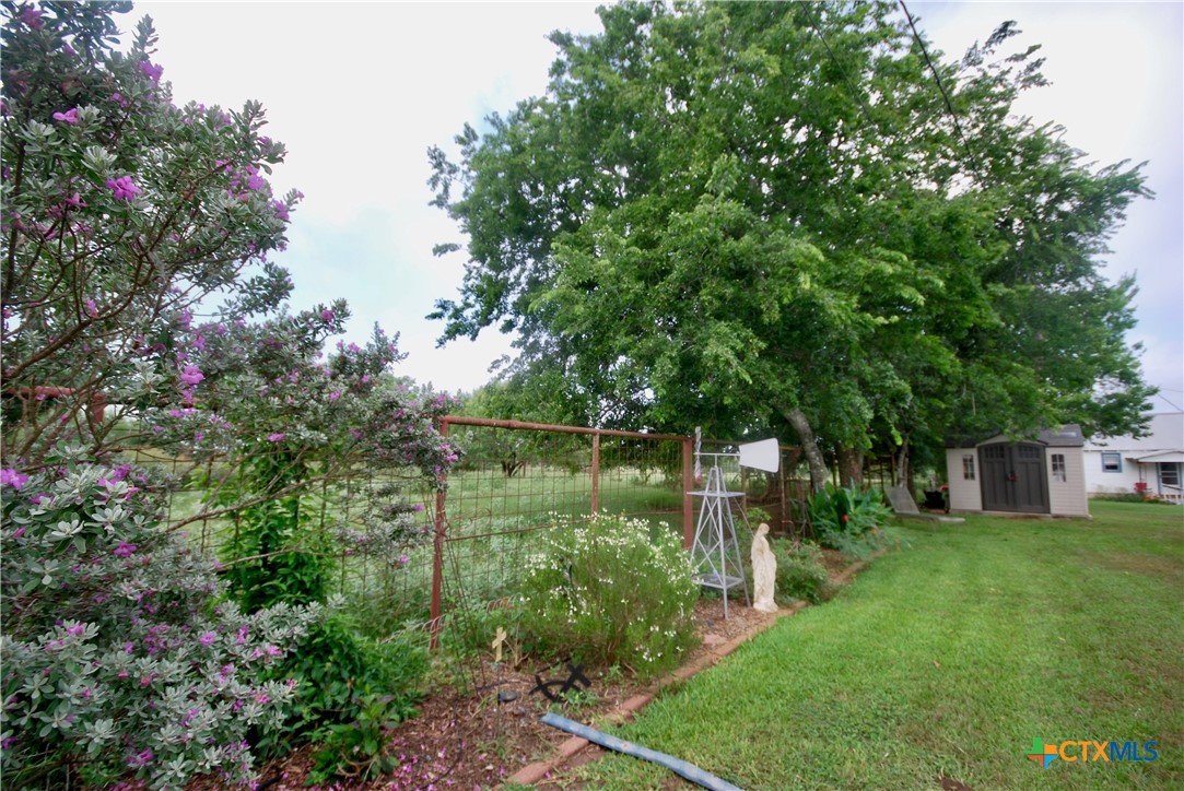 12604 State Highway 95 Property Photo 40