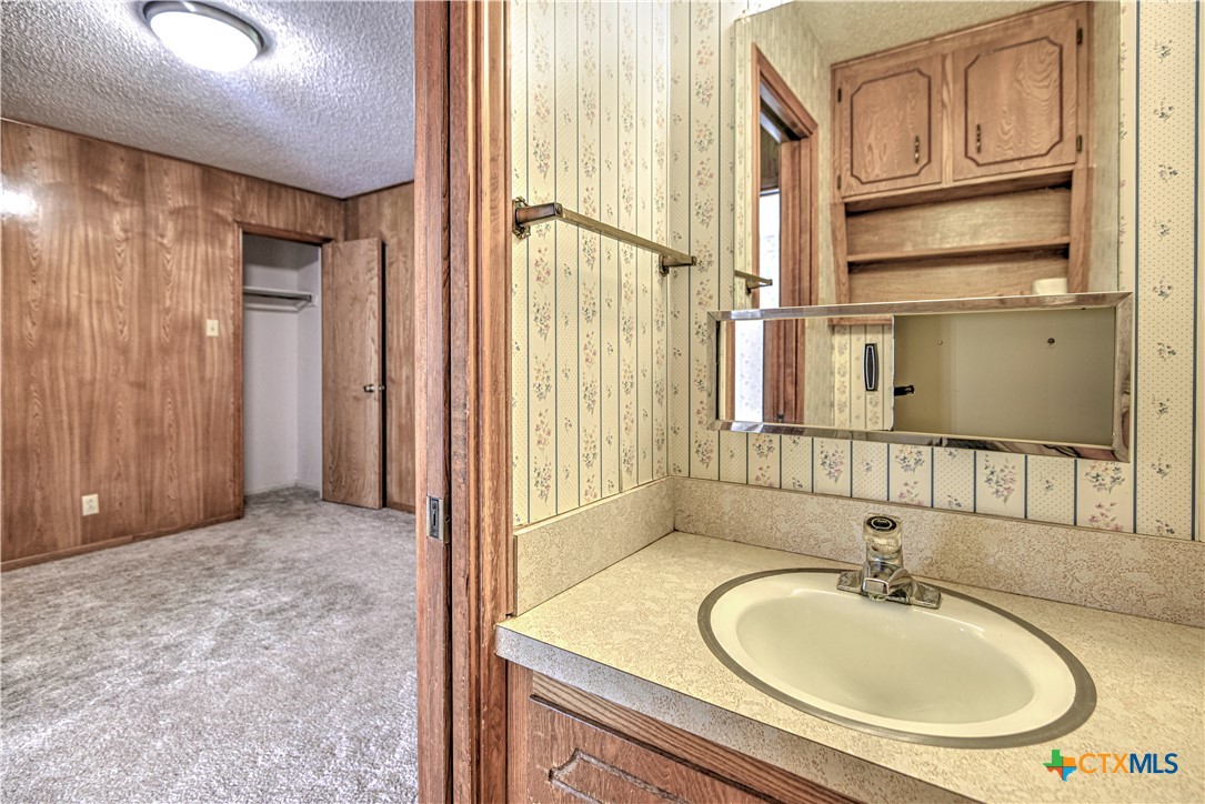 606 Shad Circle Property Photo 15