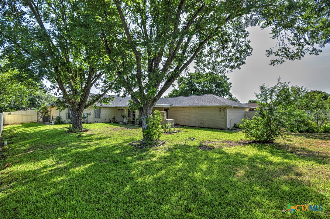 606 Shad Circle Property Photo 24