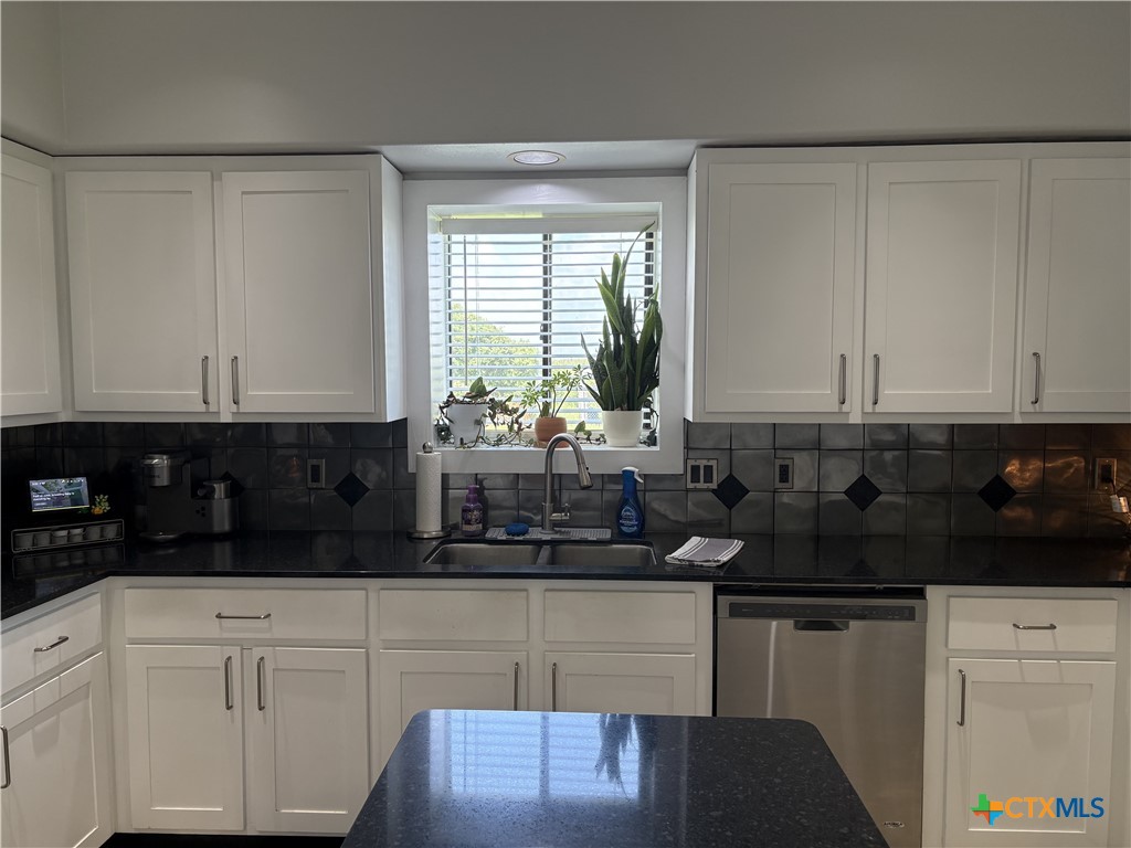 501 Carabajal Road Property Photo 12