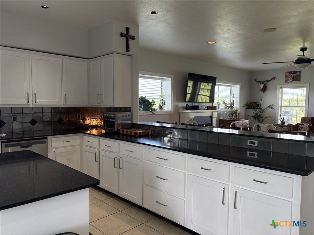 501 Carabajal Road Property Photo 14