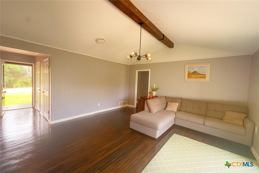 2705 Live Oak Drive Property Photo 3