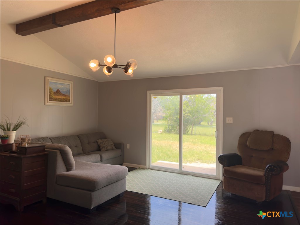 2705 Live Oak Drive Property Photo 4