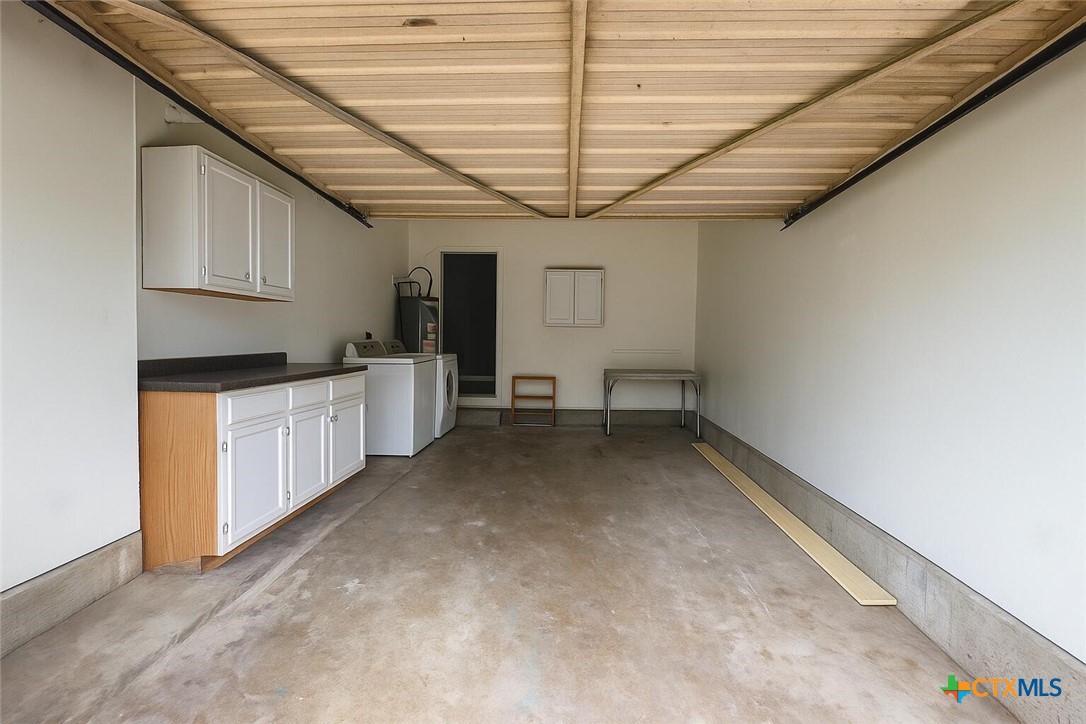 2705 Live Oak Drive Property Photo 21