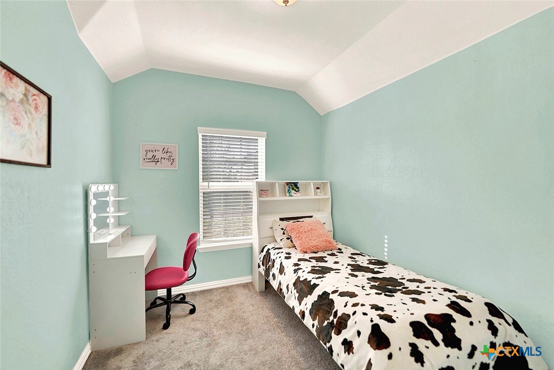 1417 Quarry Rock Property Photo 4