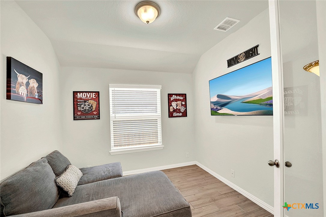 1417 Quarry Rock Property Photo 7