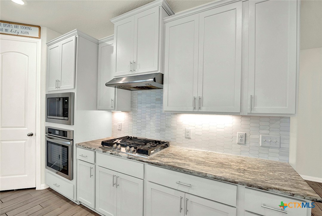 1417 Quarry Rock Property Photo 11