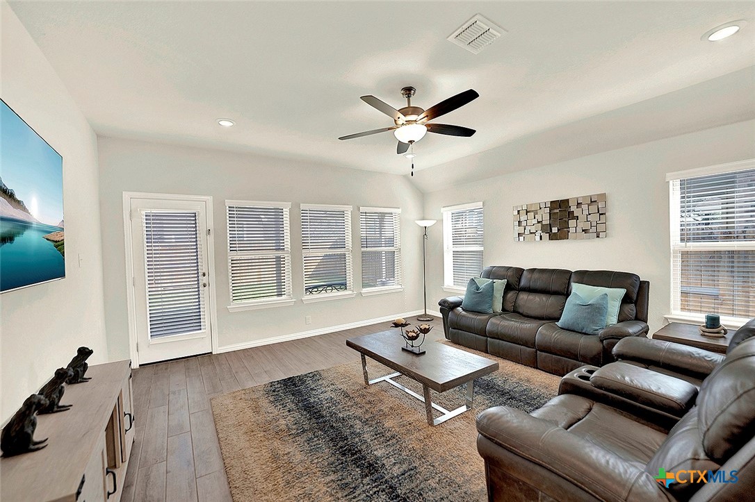 1417 Quarry Rock Property Photo 17
