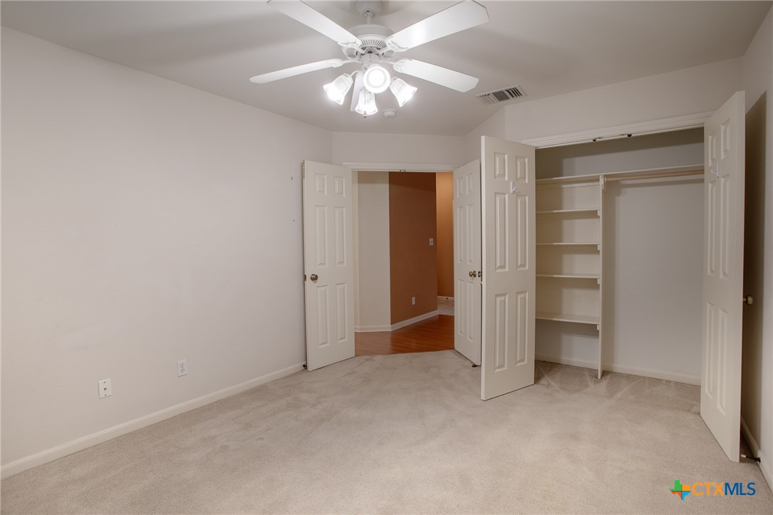 106 Fieldstone Property Photo 14