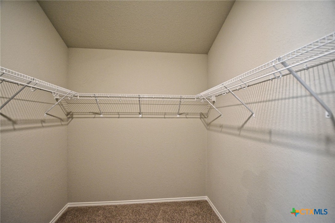 475 Autumn Leaf Drive Property Photo 26