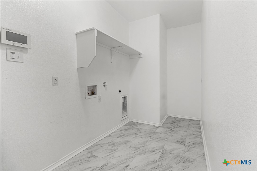 210 Mancos Drive Property Photo 18