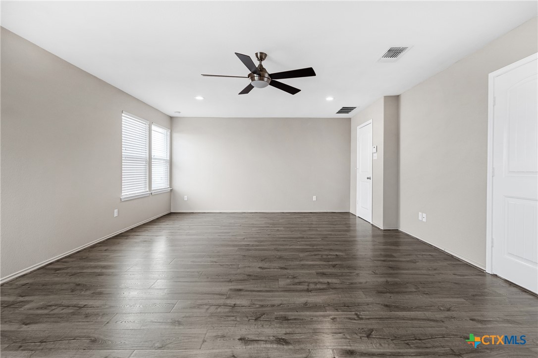 210 Mancos Drive Property Photo 30