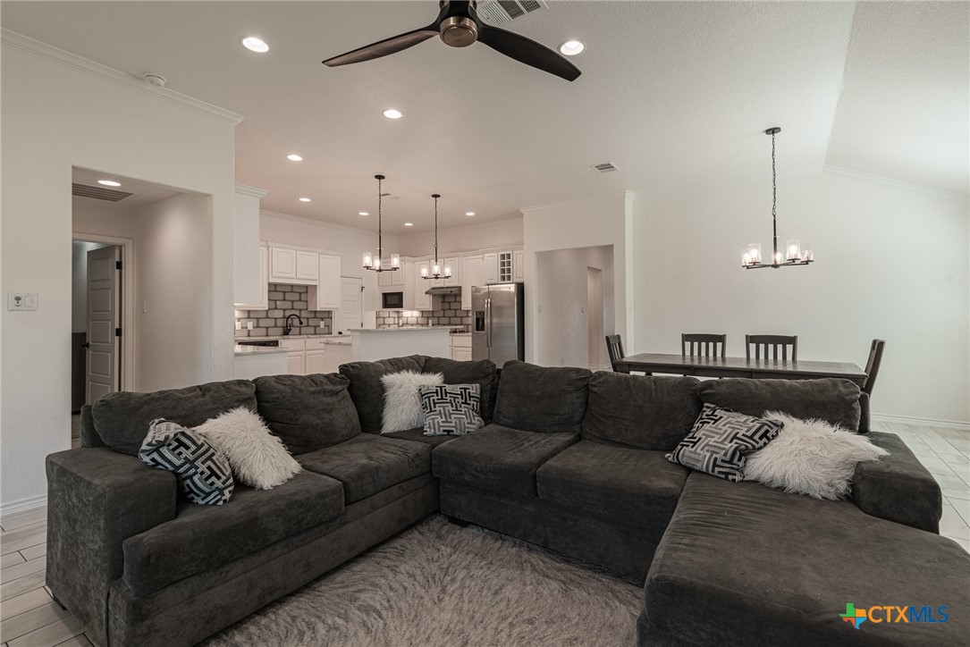 6106 Cactus Flower Lane Property Photo 5
