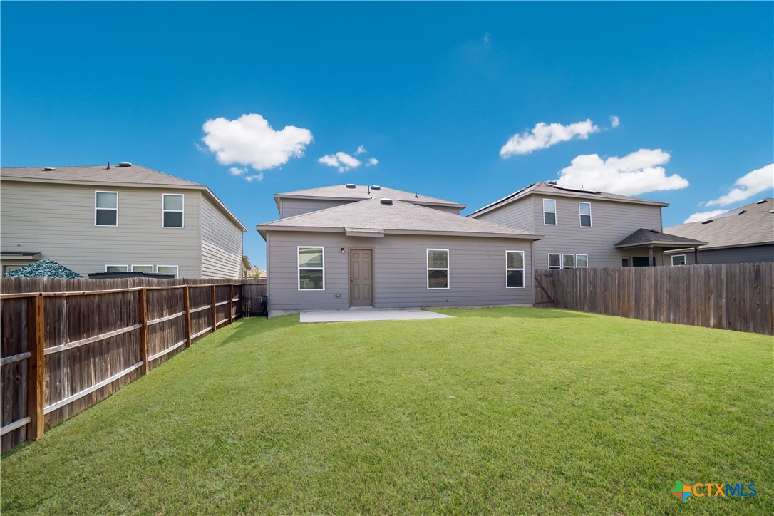7147 Azure Waters Property Photo 36