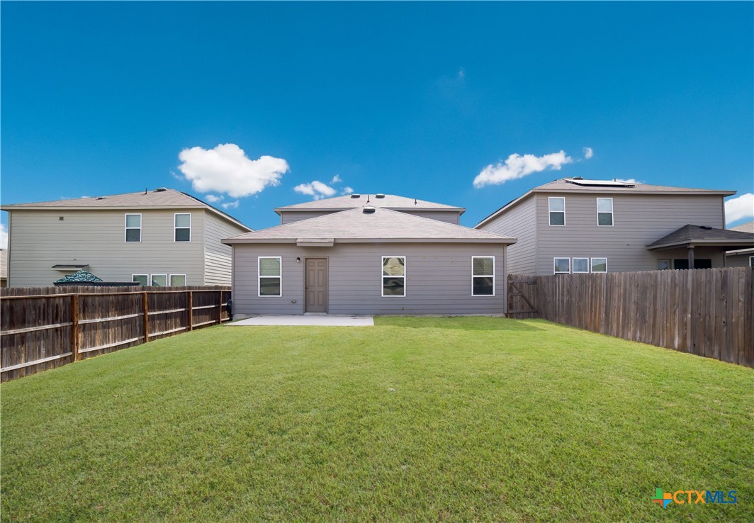 7147 Azure Waters Property Photo 37