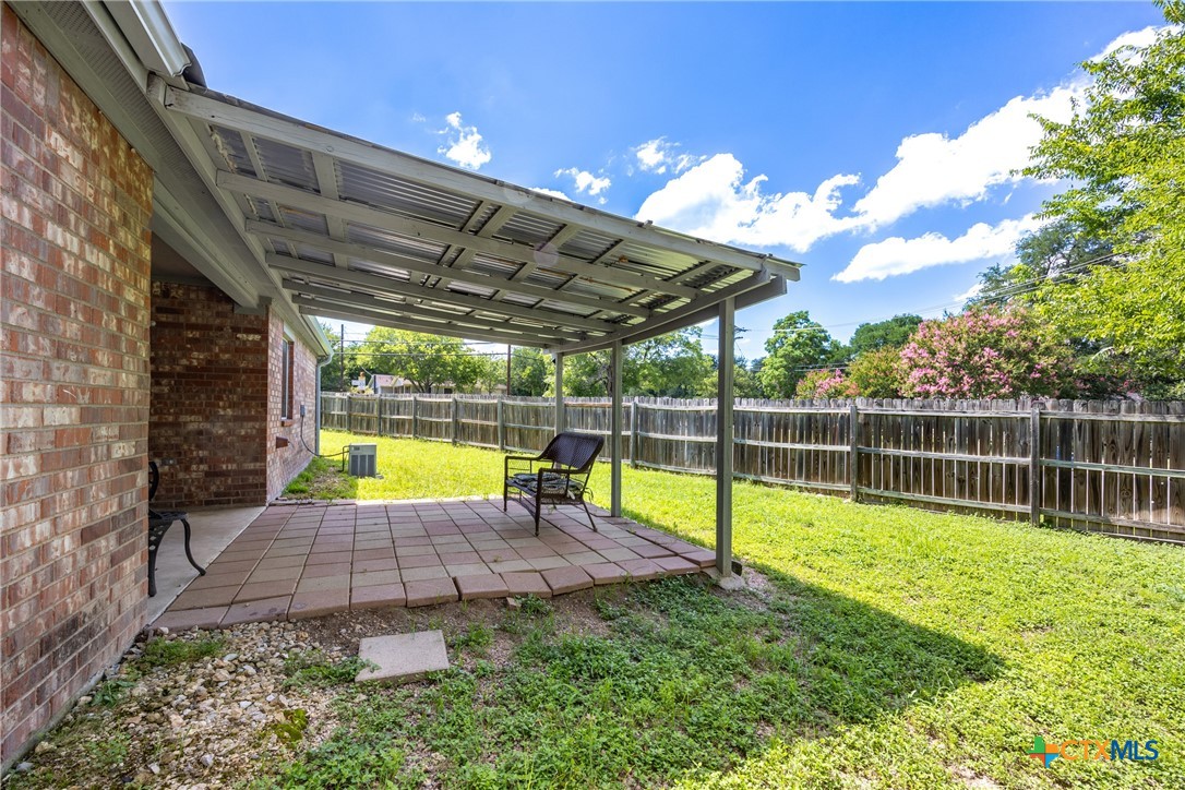 504 Surghnor Street Property Photo 19
