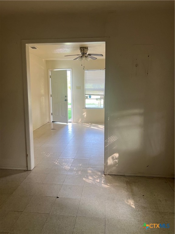 410 Railroad Street Property Photo 7