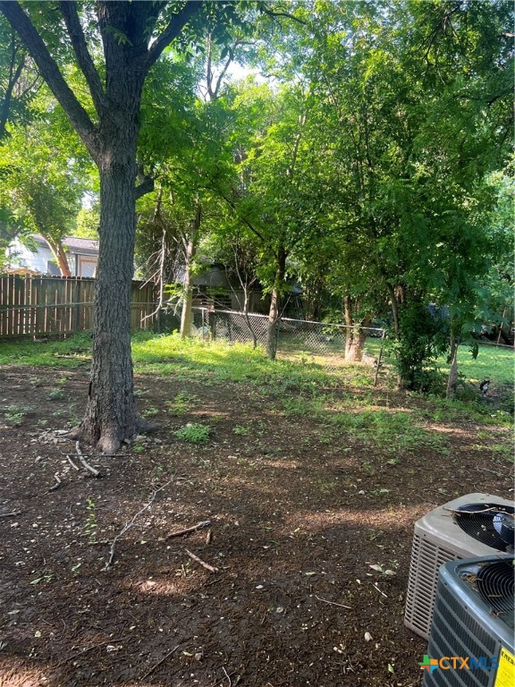 410 Railroad Street Property Photo 16